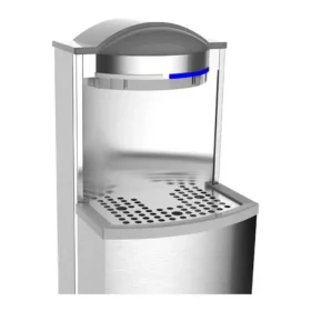 En moderne Mistral R 2000 drikkefontene i rustfritt stål med buet topp og blått lysindikator.
