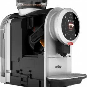 En moderne espressomaskin med digitalt display, bønnebeholder på toppen og en koppplattform under dispenseren. Maskinen er merket «SPRSO».