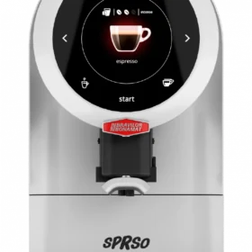 En sølvfarget SPRSO-kaffemaskin med et digitalt display som viser espressoutvalg, kaffebønner i den øverste beholderen og en koppplattform under.