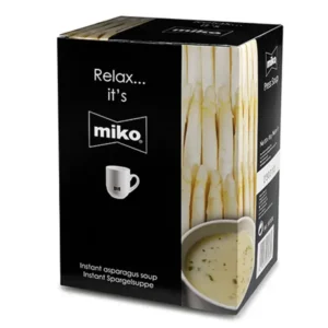 En boks med miko instant aspargessuppe med teksten "slapp av... det er miko" og et bilde av en hvit kopp fylt med suppe, sammen med aspargesstilker.